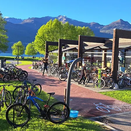 Iris -pet Friendly - Garden - Private Parking- Bike Friendly House Willa